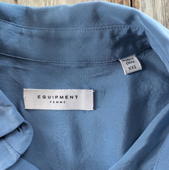 Equipment Femme 100% Silk Button Down Blouse Blue Women's XXS - Picture 5 of 7